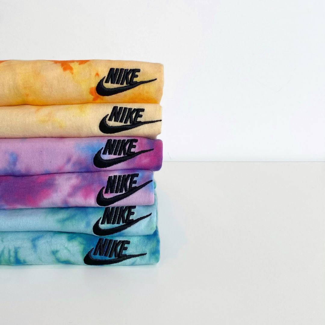 Tie-Dye custom t-shirts. Colour Trip