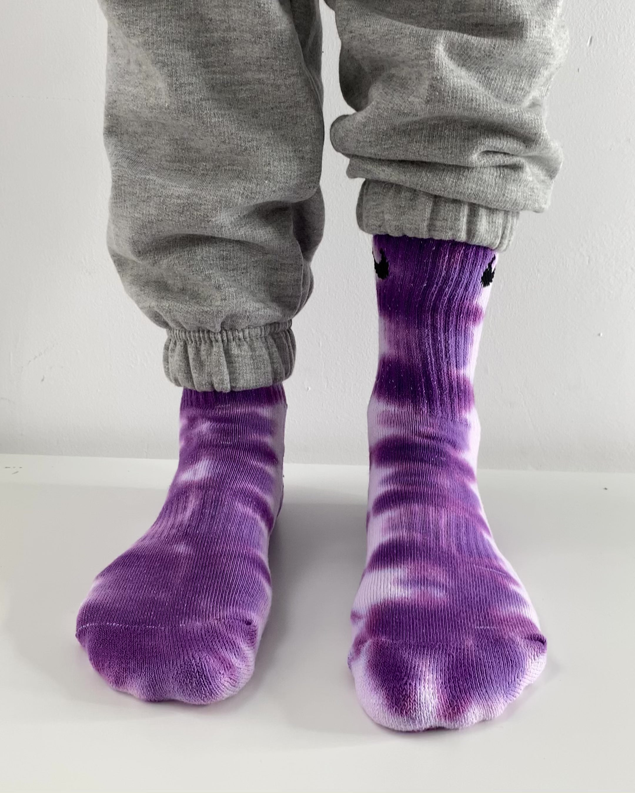 Tie Dye socks - Grape Stripes
