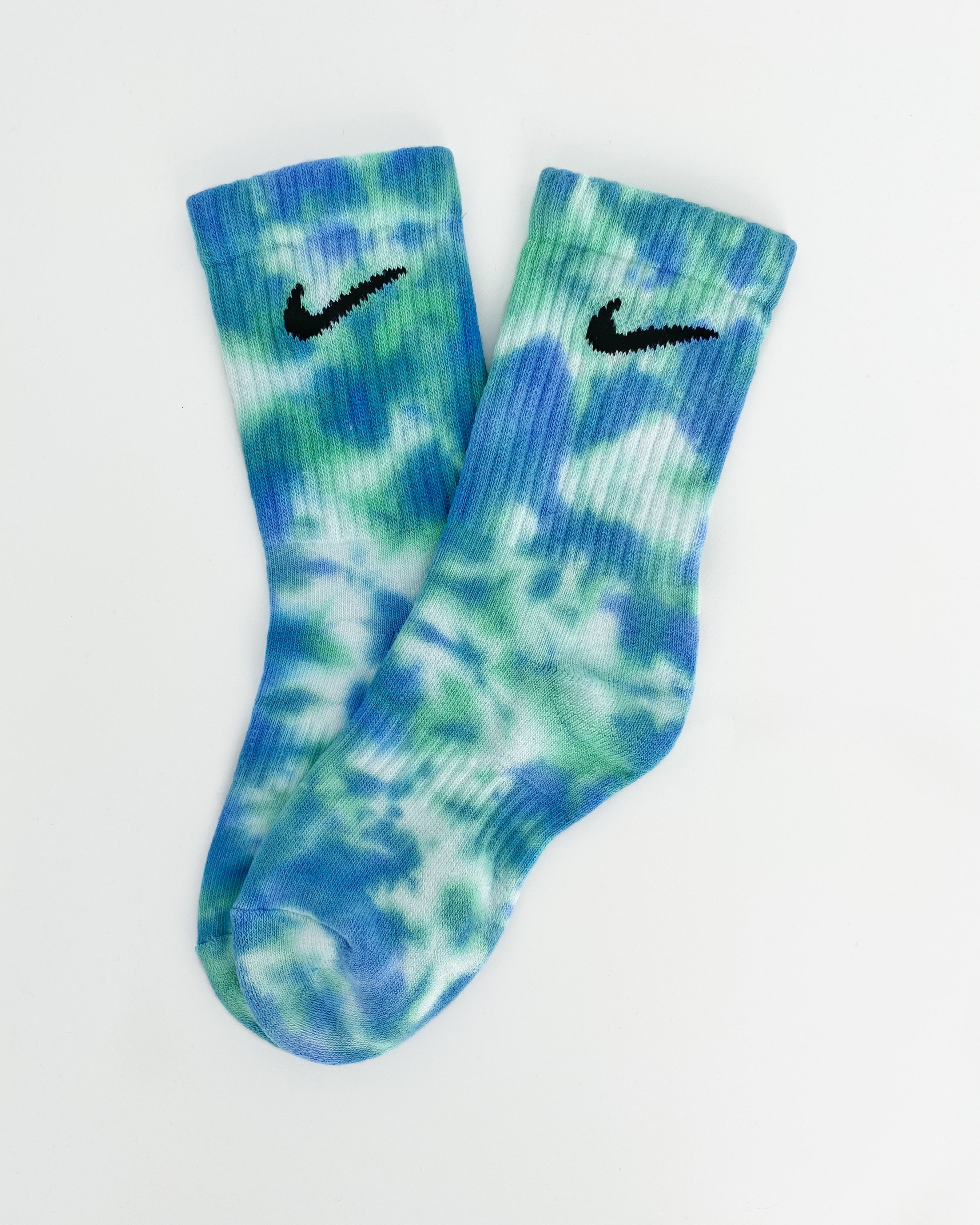 Calcetines Nike tie dye mix colours Tulip cruzado. Calcetines Nike 100% originales teñidos a mano. Shop NOW! - Colour Trip