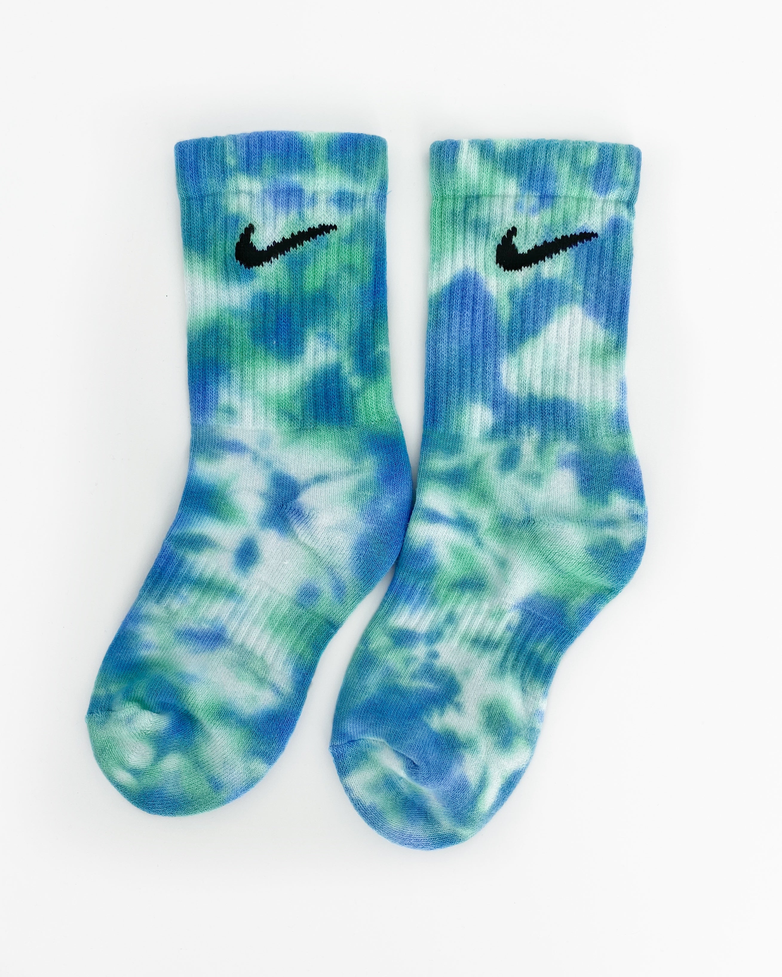 Calcetines Nike tie dye mix colours Tulip reto. Calcetines Nike 100% originales teñidos a mano. Shop NOW! - Colour Trip