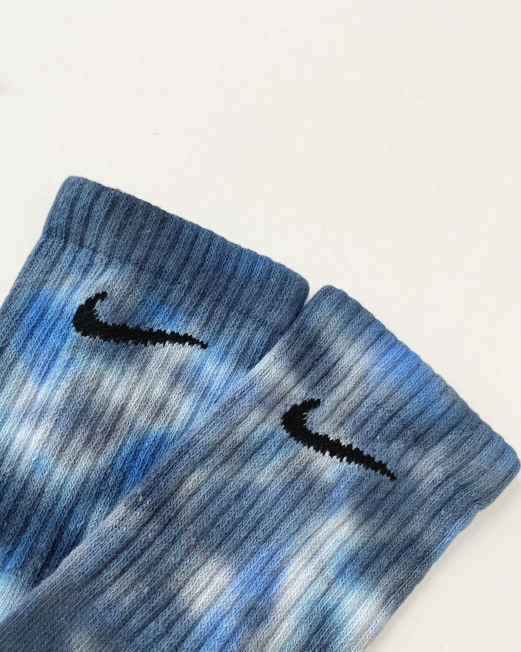 Tie dye Nike socks Space Blue. detail Colour Trip. Shop Now